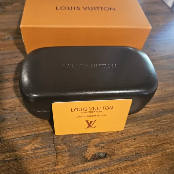 Louis Vuitton Black Sunglasses - Picture 5 of 5